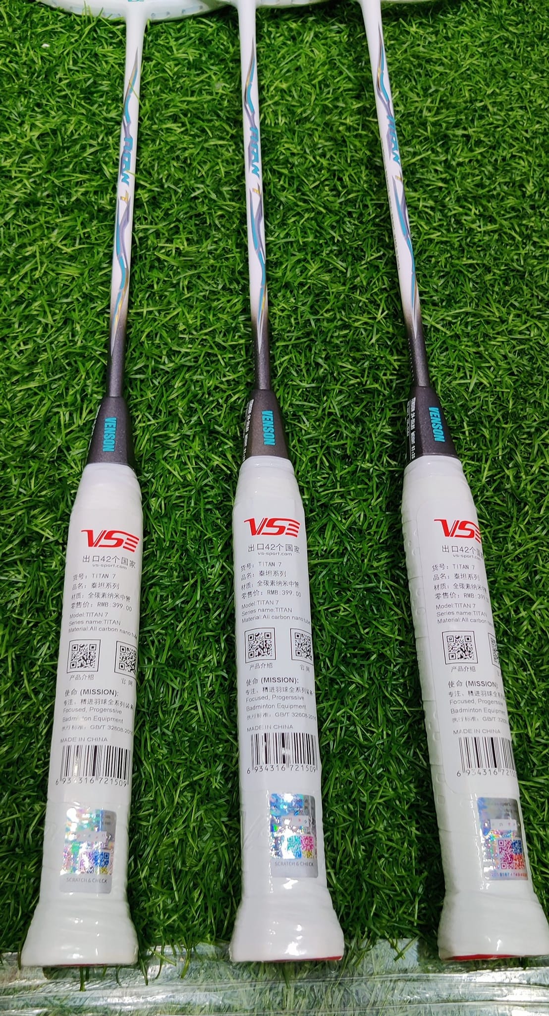 VSE Titan 7 Badminton Racket - Image 4