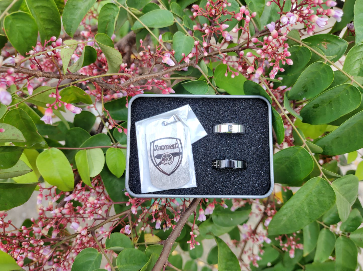 Arsenal Locket Ring Gift Box - Image 2