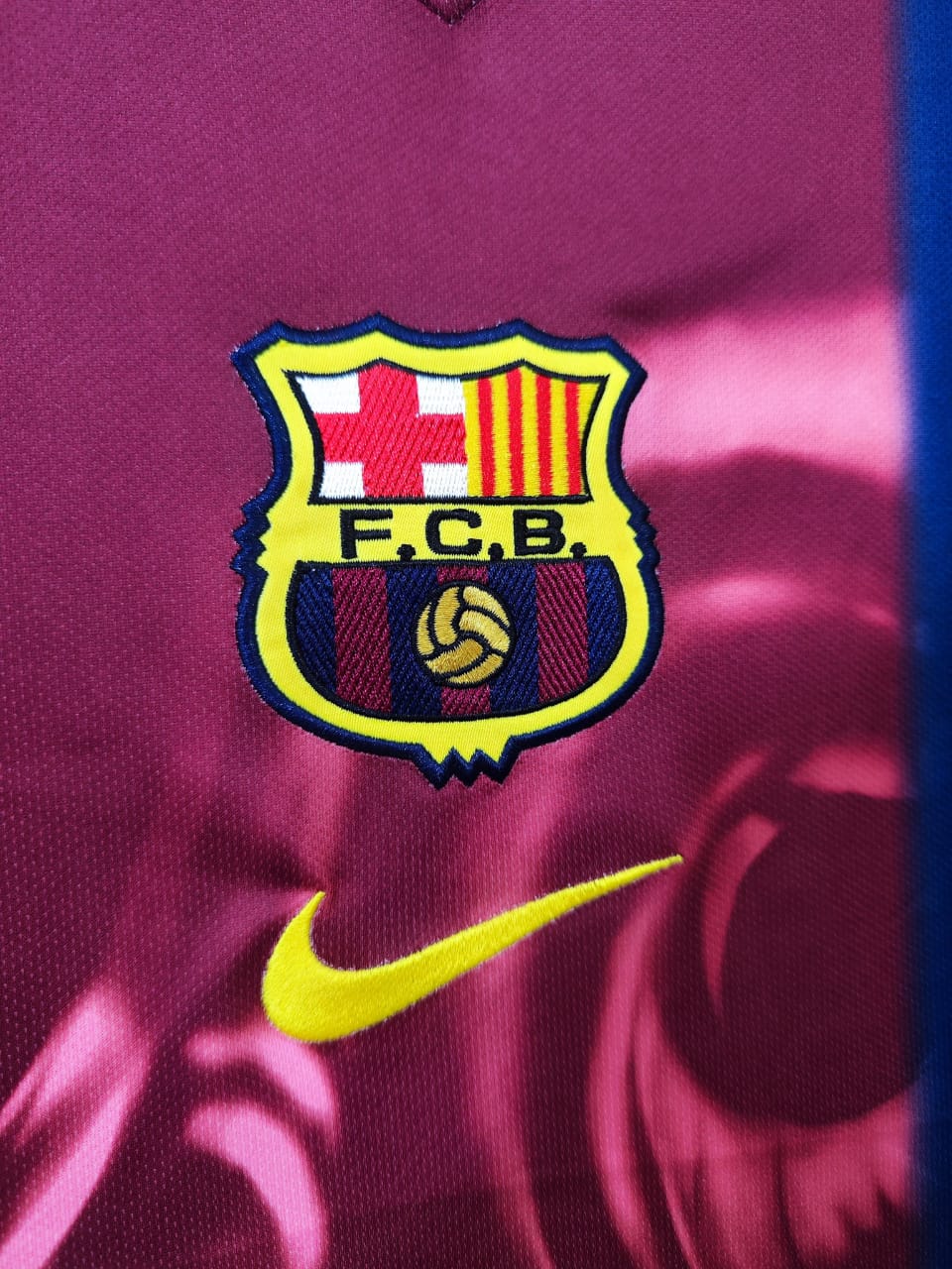 Fc Barcelona Travis Scott Retro Drop Shoulder Jersey - Image 2