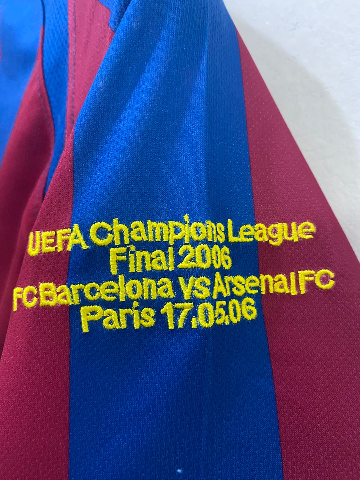 Barcelona 2005–06 Home Retro jersey - Image 3