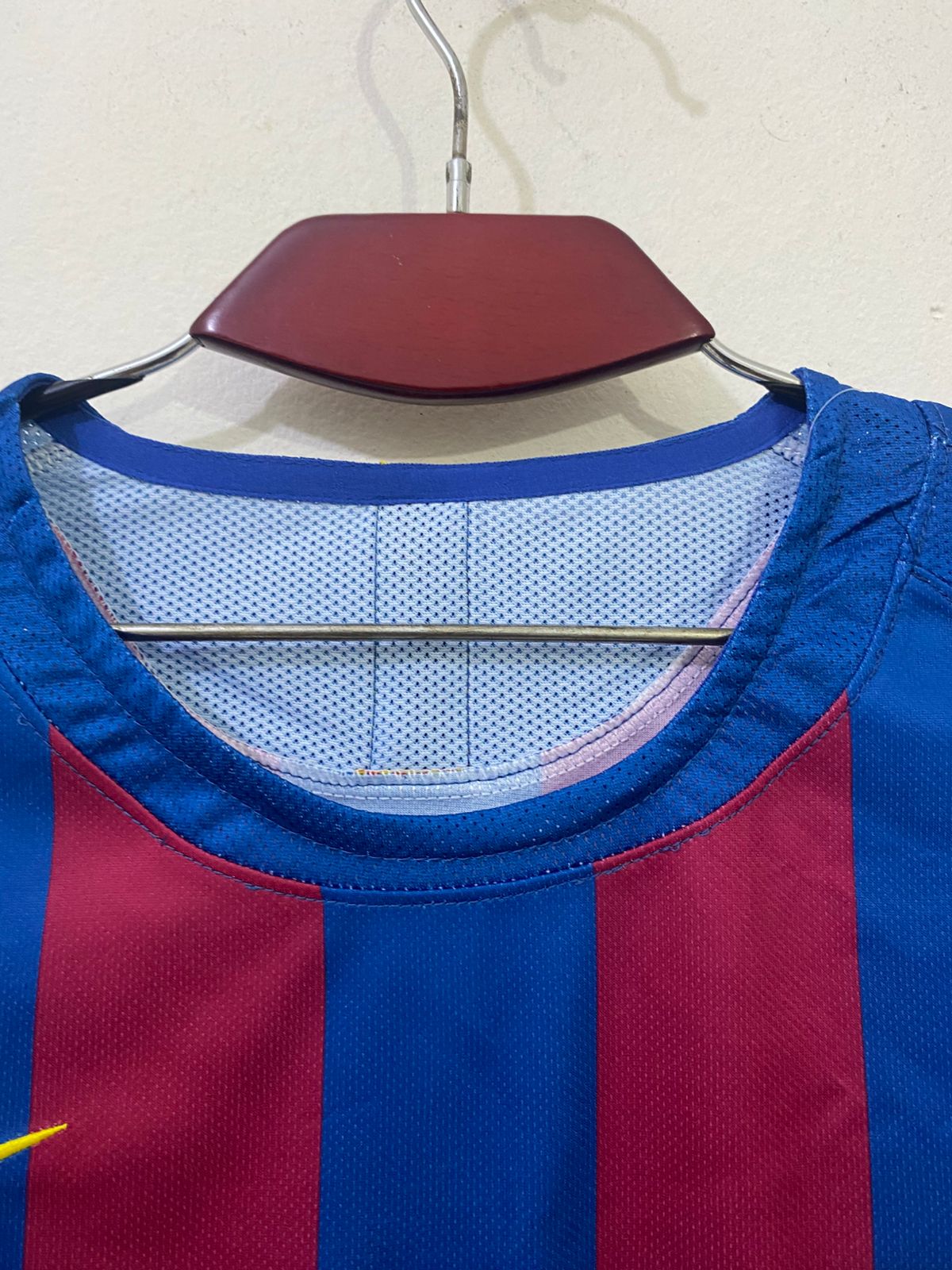 Barcelona 2005–06 Home Retro jersey - Image 2
