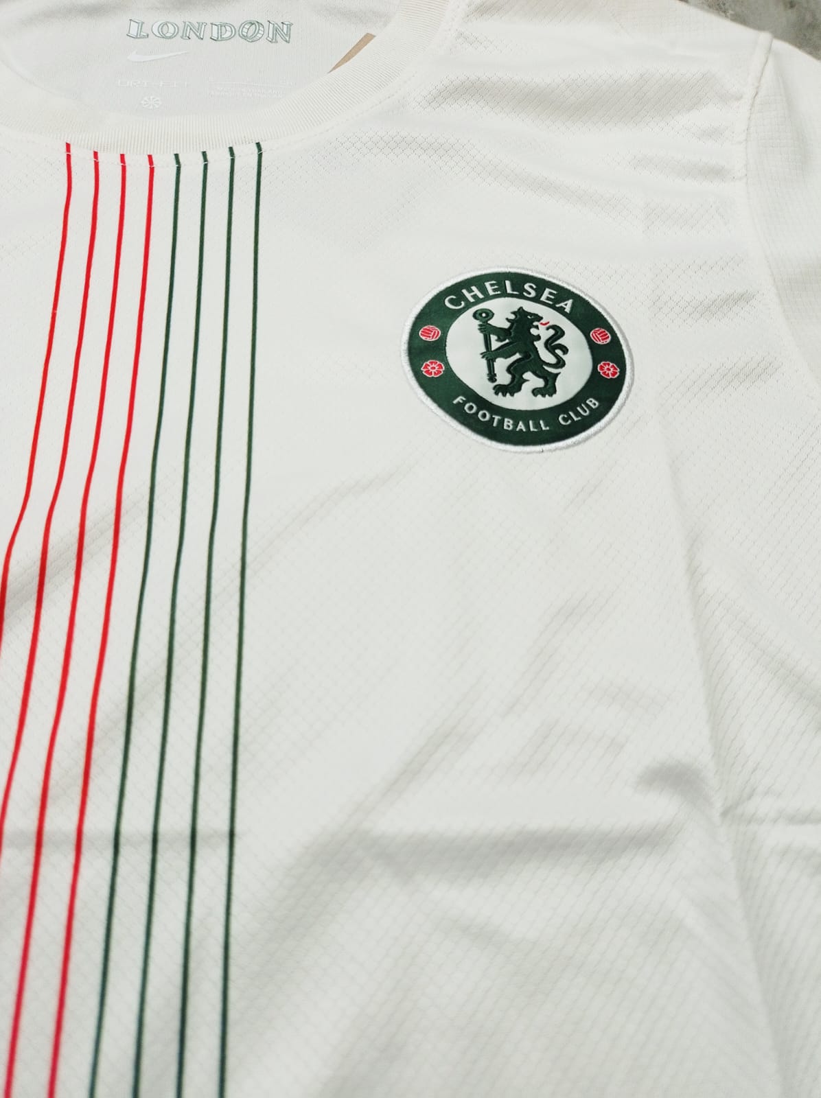 Chelsea 2025–26 Away Fan jersey - Image 2