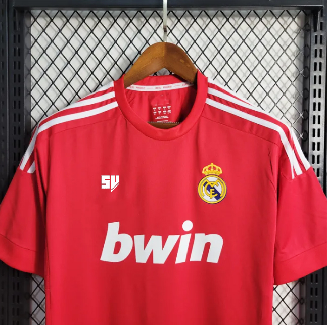 Real Madrid 2011-12 3rd Retro Jersey - Image 2
