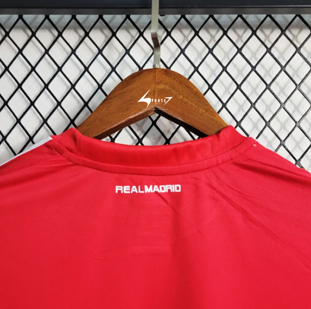 Real Madrid 2011-12 3rd Retro Jersey - Image 3