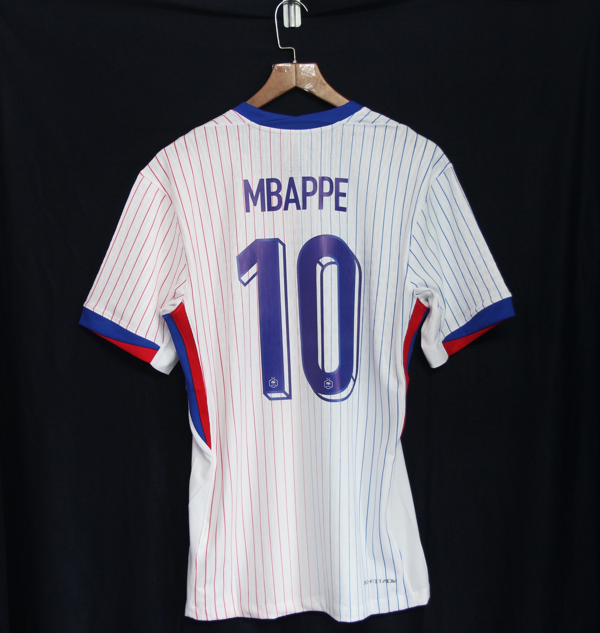 France 2024 Euro Away Player Jersey - Image 3