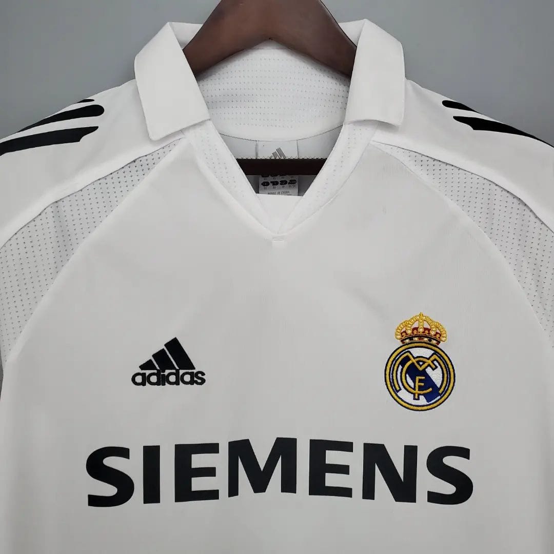 Real Madrid 2005-06 Home Retro Jersey - Image 2