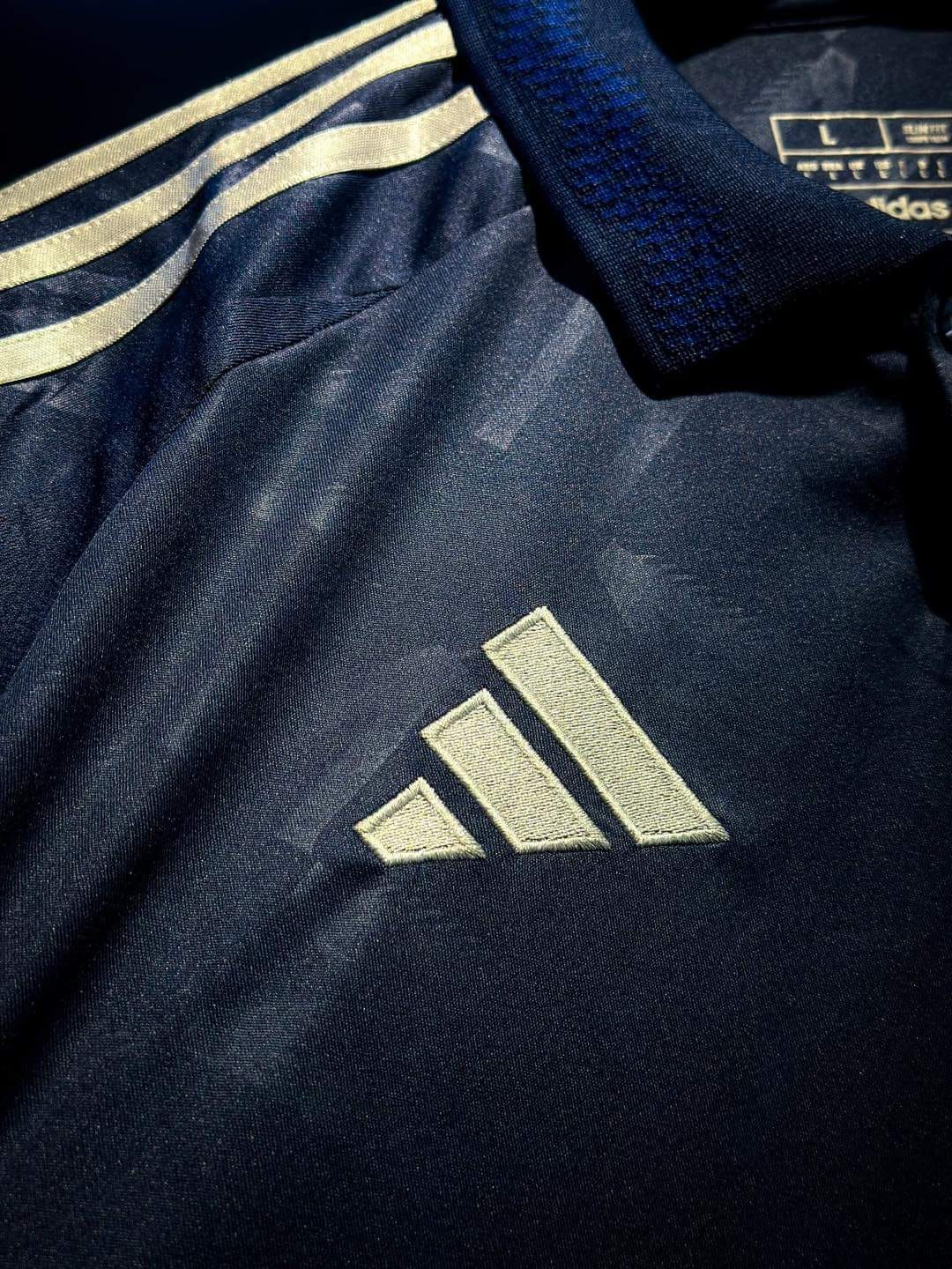 Manchester United 2024–25 Away Fan jersey - Image 3