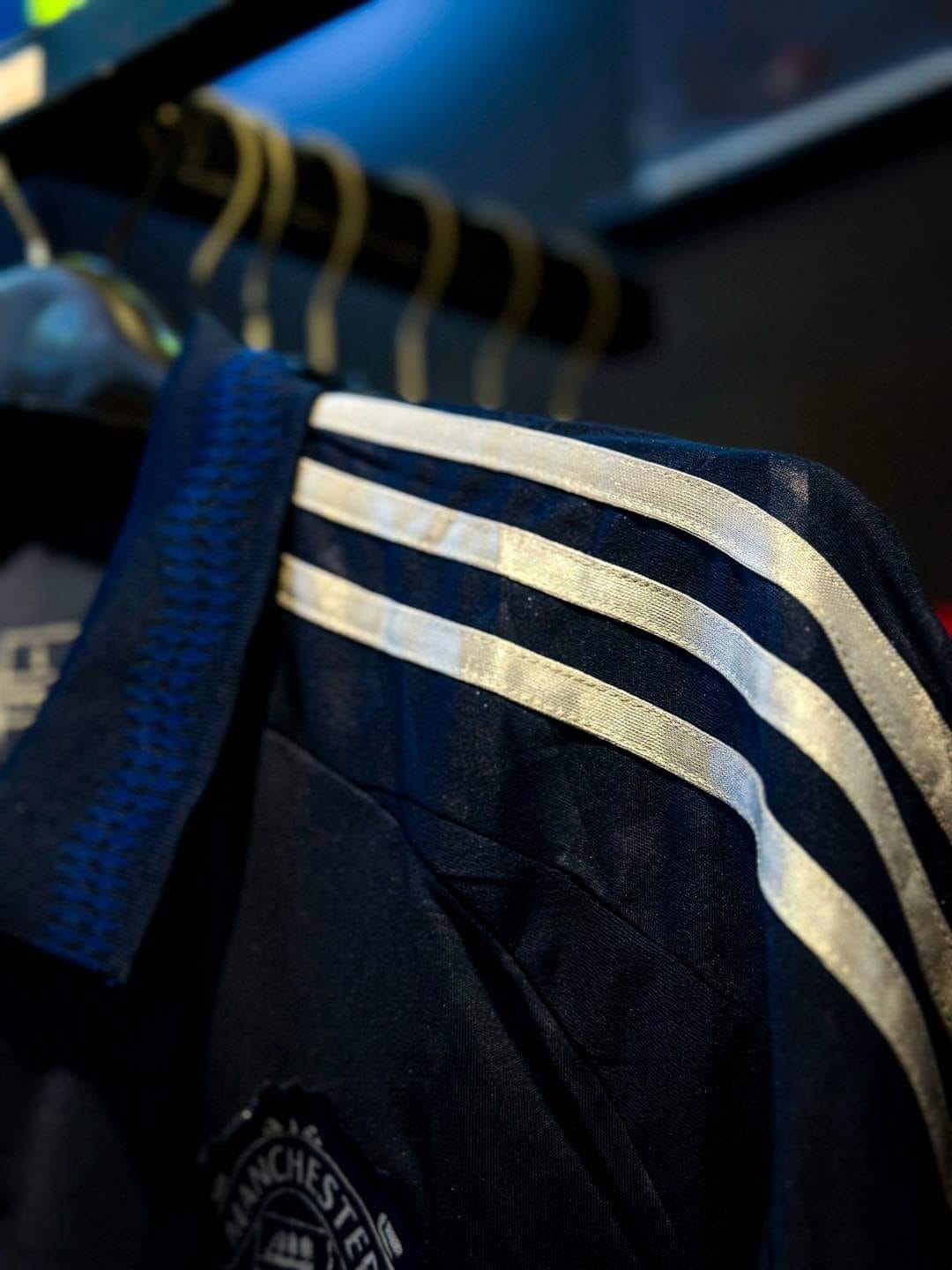 Manchester United 2024–25 Away Fan jersey - Image 4