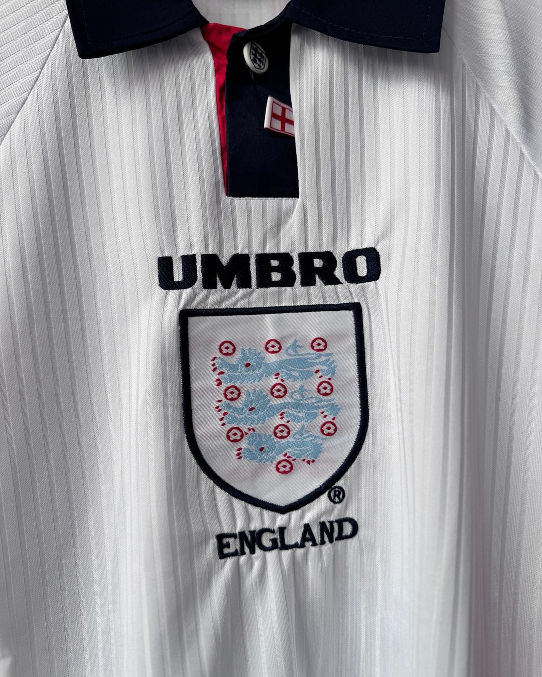 England 1998 World cup Home Retro Jersey - Image 3