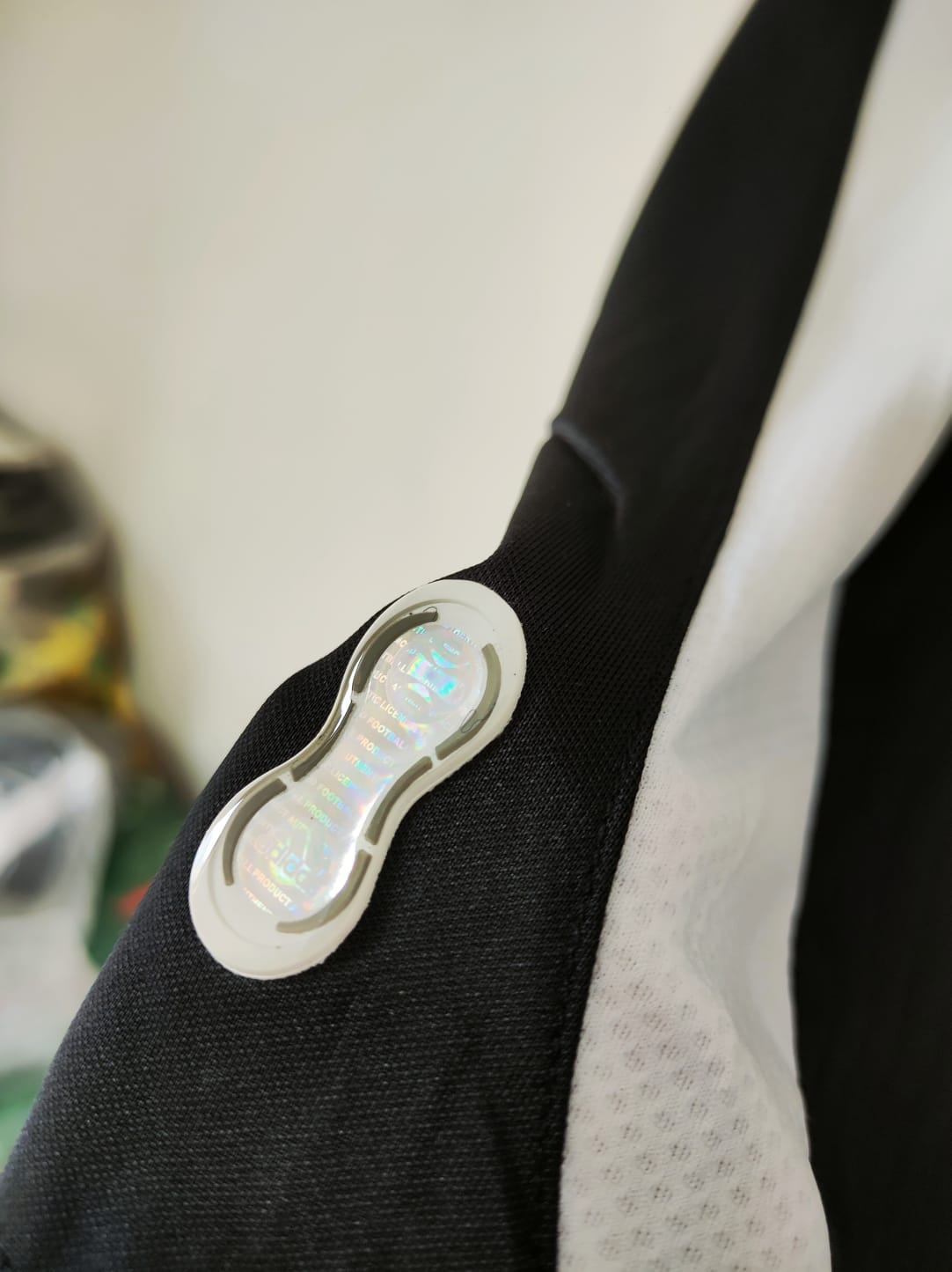 Real Madrid 2006-07 Away Retro Full Jersey - Image 3