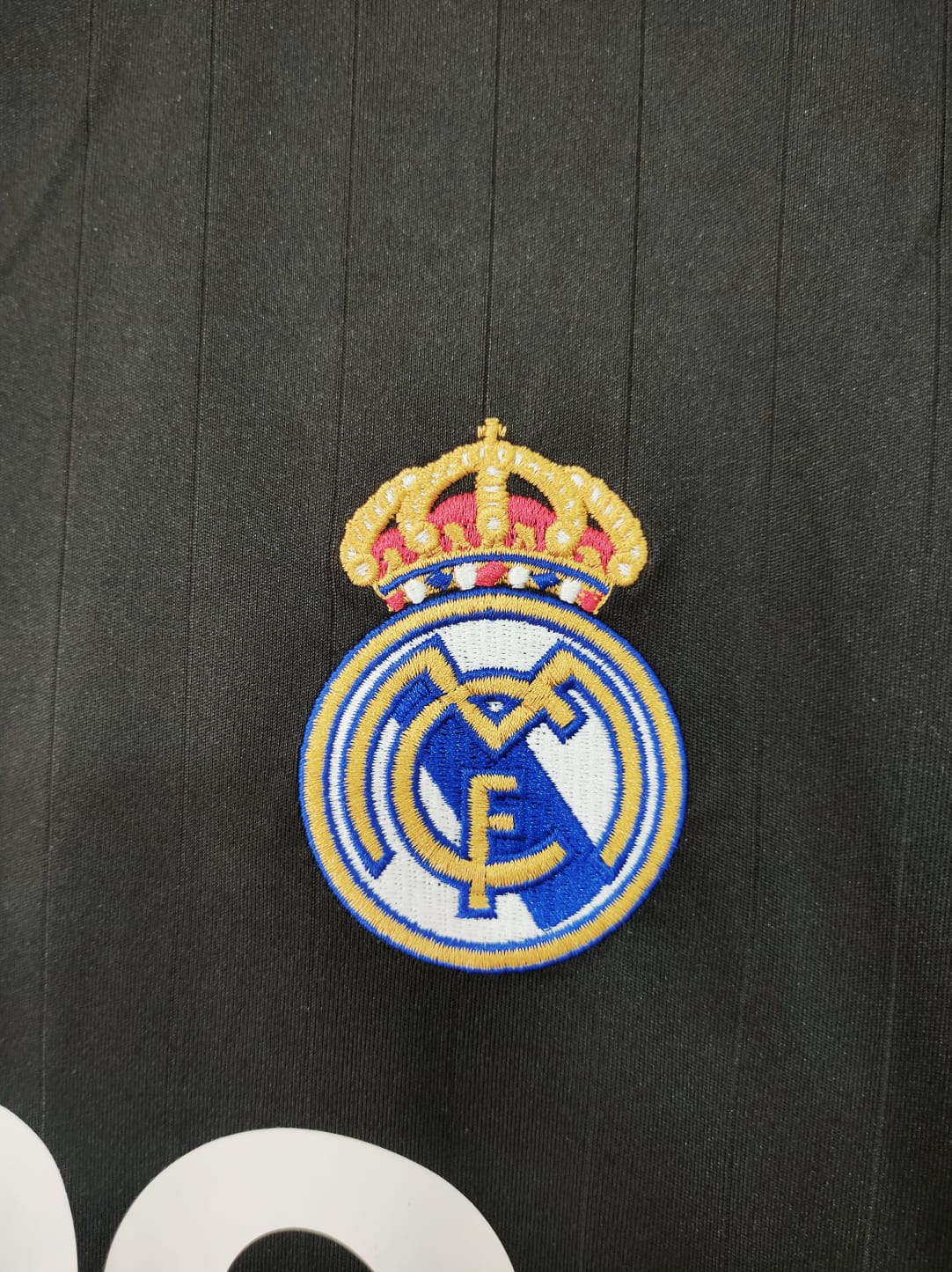 Real Madrid 2006-07 Away Retro Full Jersey - Image 2