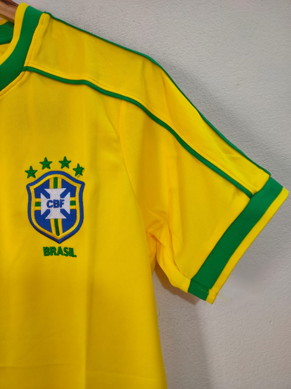 Brazil 1998 World cup Home Retro Jersey - Image 2
