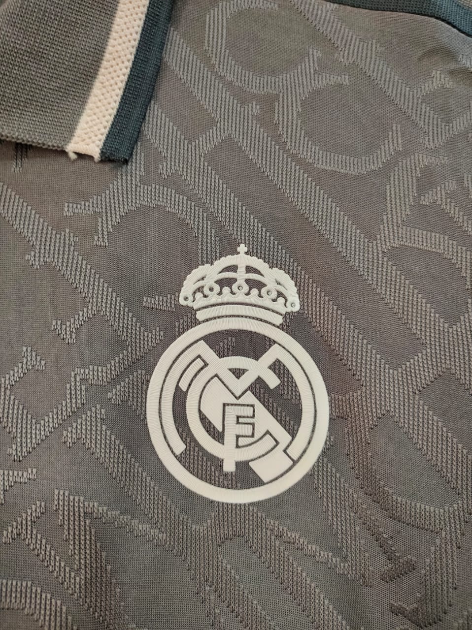 Real Madrid 2024-25 3rd Player Jersey - Image 2