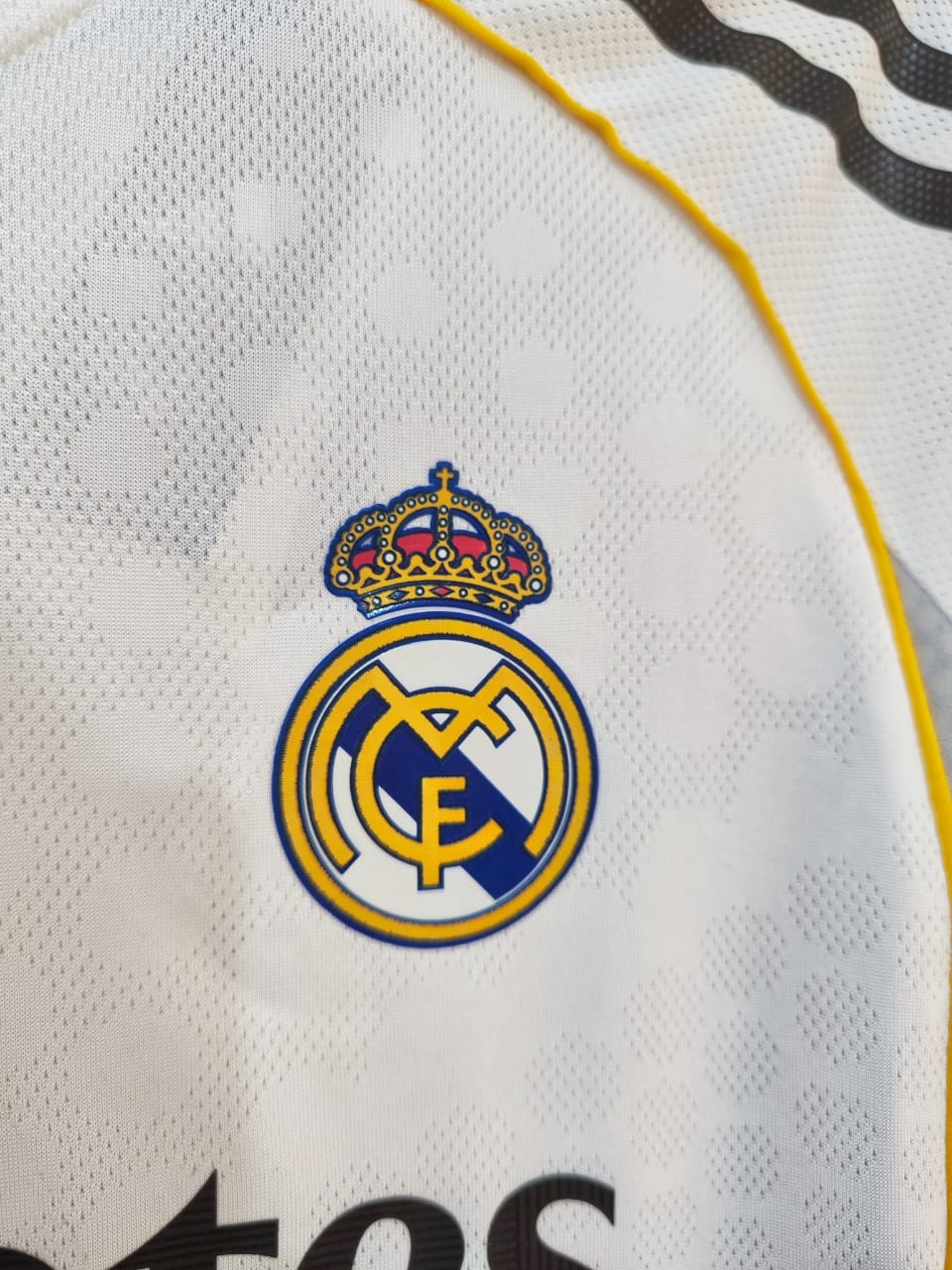 Real Madrid 2025-26 Home Player Jersey - Image 3