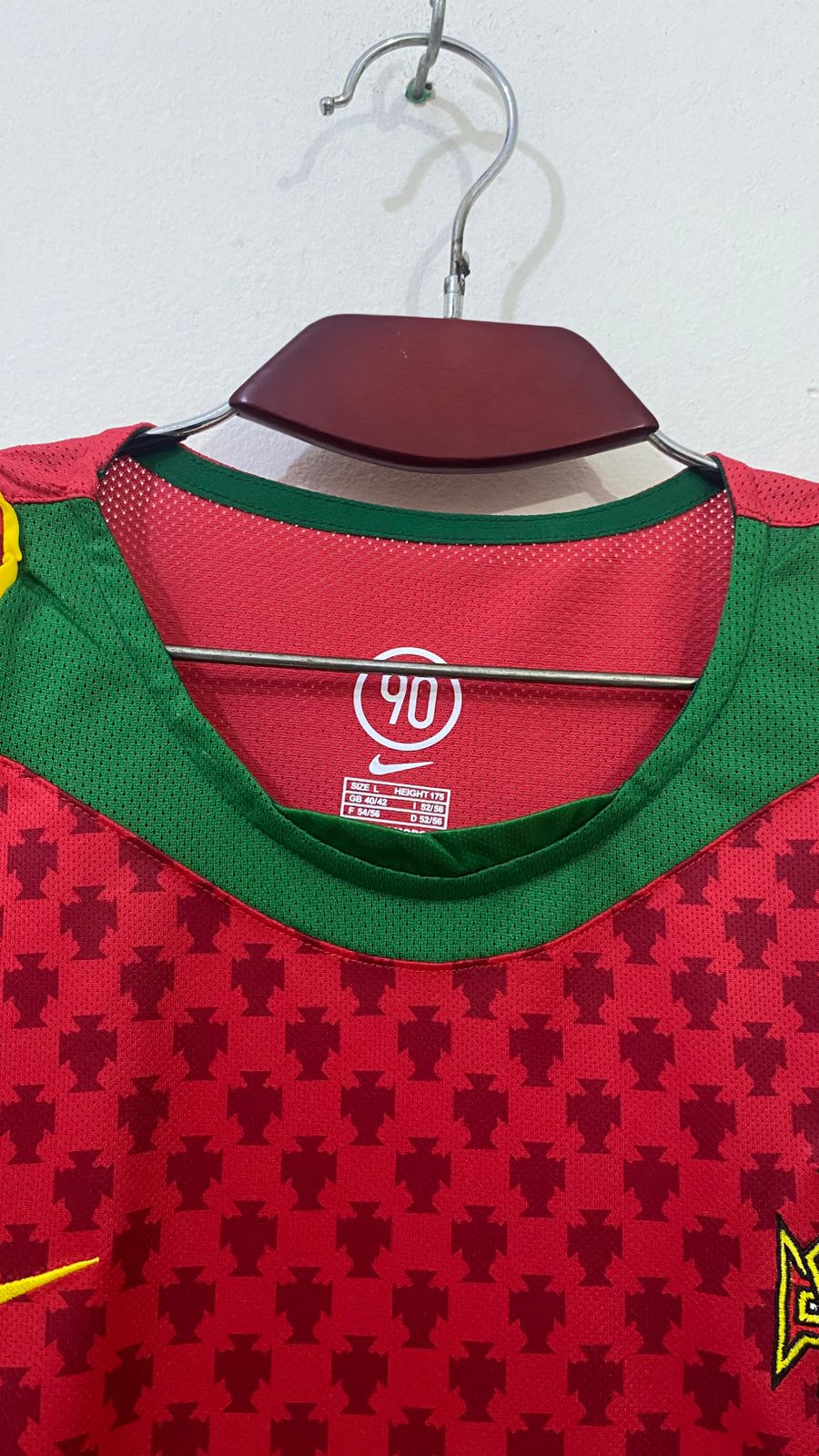 Portugal 2004 Euro Home Retro Jersey - Image 2