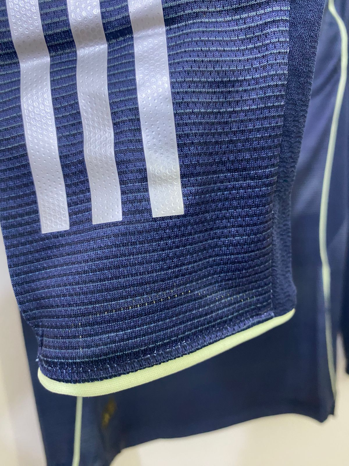 Real Madrid 2025-26 Away Full Player Jersey - Image 2