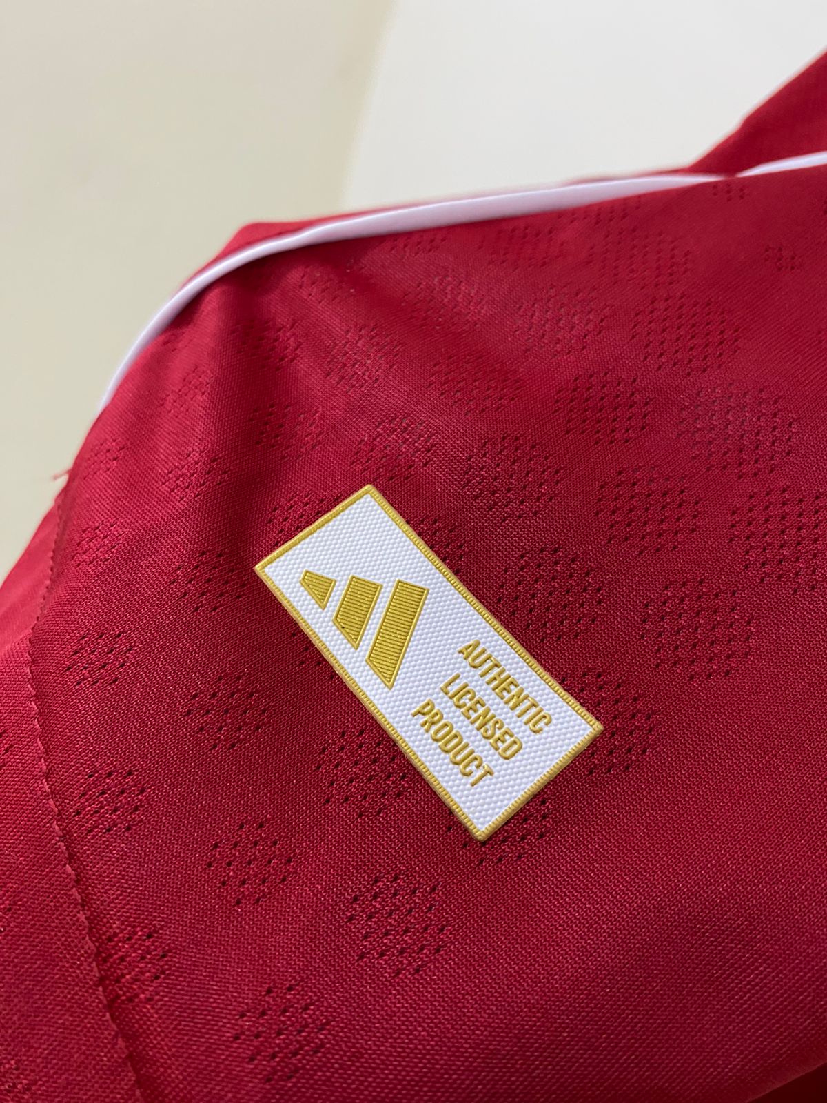 Liverpool 2025–26 Home Player jersey Full - Image 3