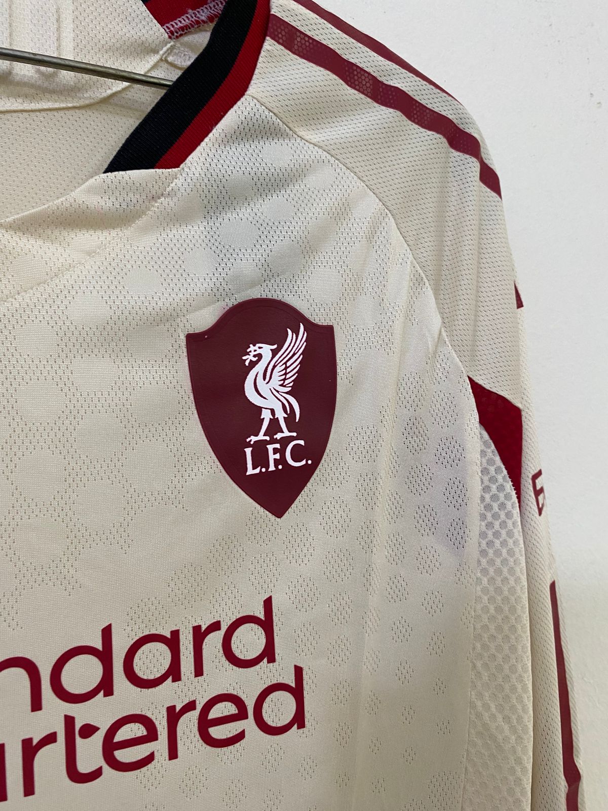Liverpool 2025–26 Away Player Full jersey - Image 2