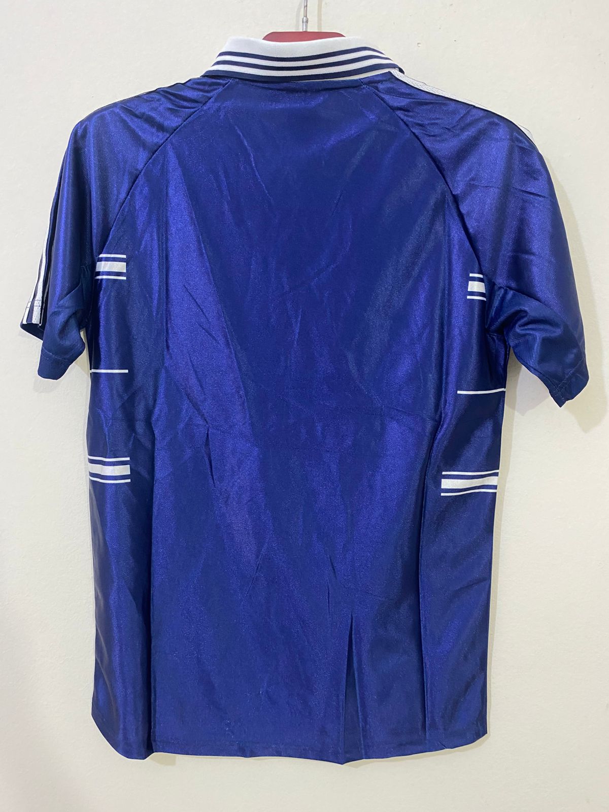 Real Madrid 1998-99 Away Retro Jersey - Image 3