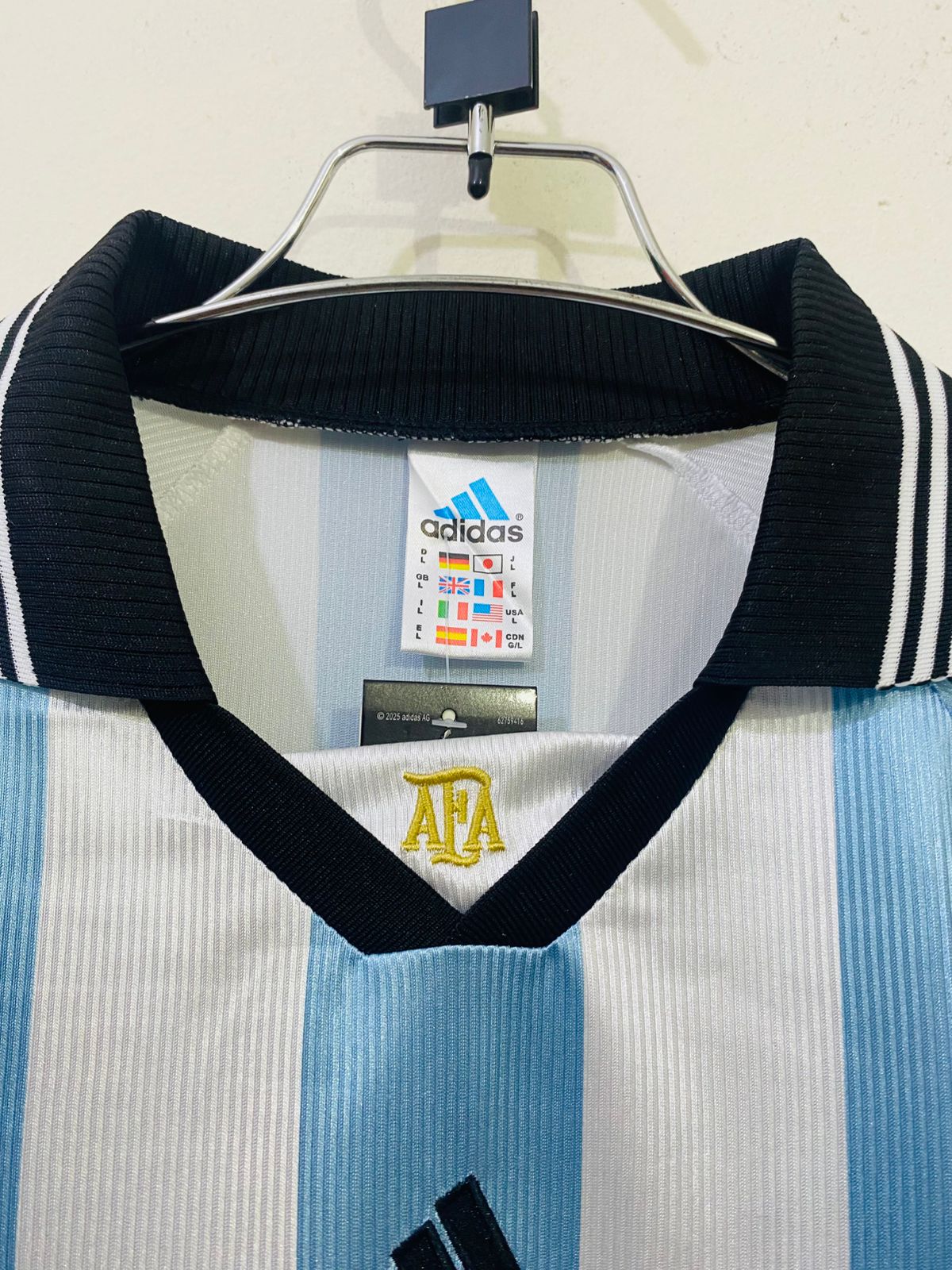 Argentina 1998 World cup Home Retro Jersey - Image 2
