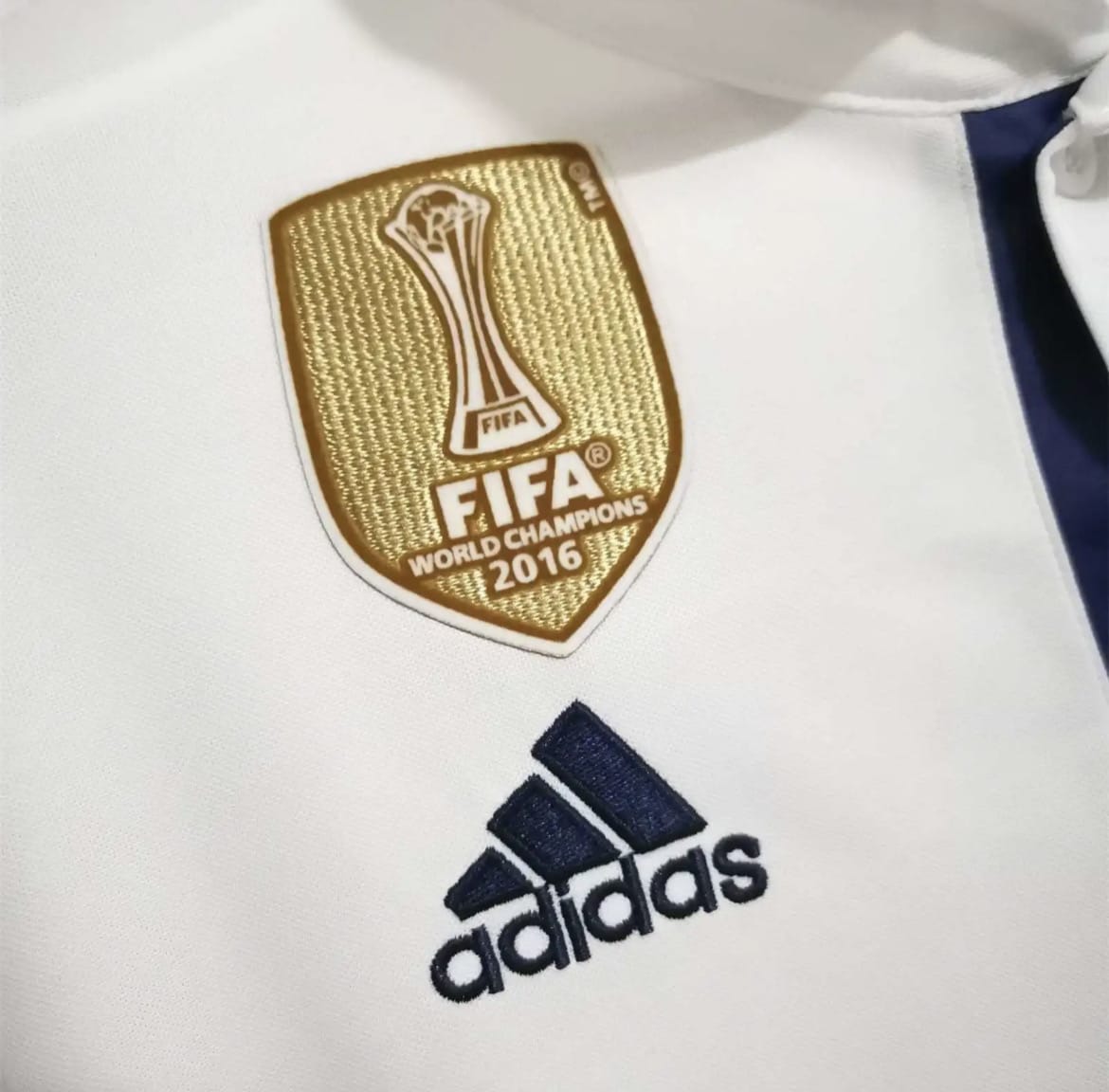 Real Madrid 2016-17 Home Retro Full Jersey - Image 3