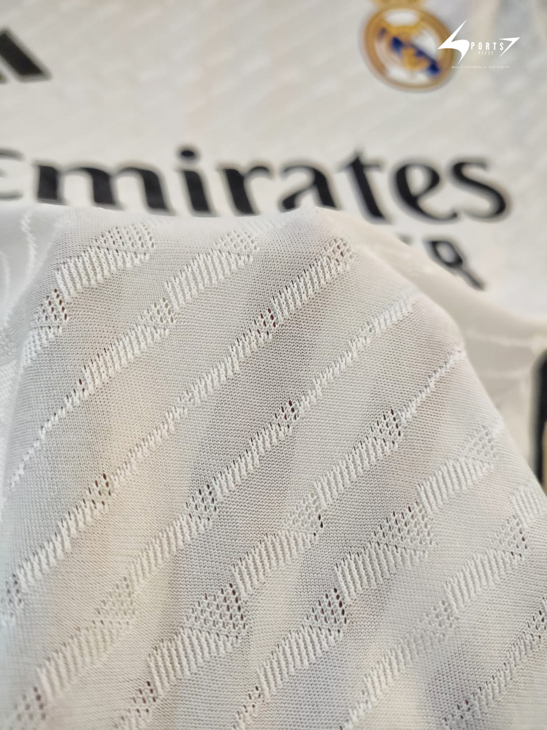 Real Madrid 2023-24 Home Player Jersey - Image 3